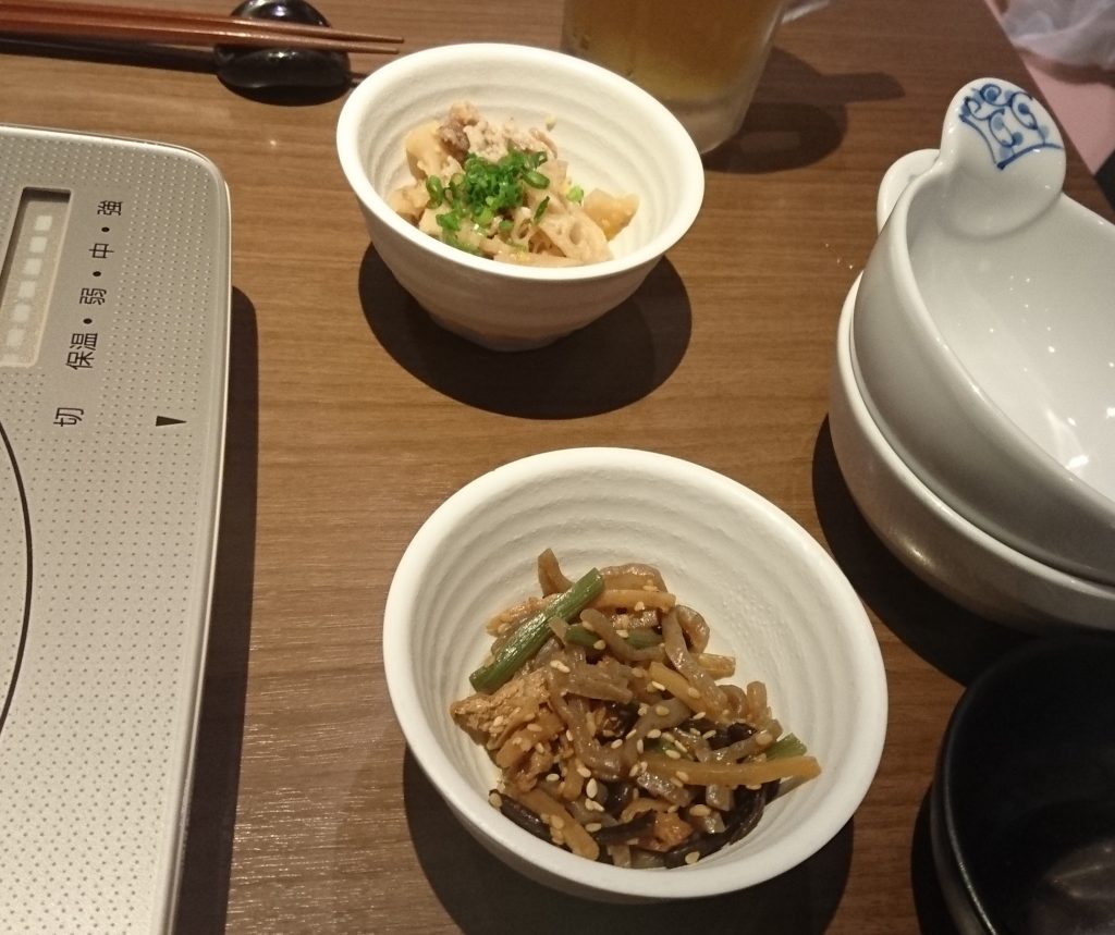 小鉢2種 お通しとしてきた
