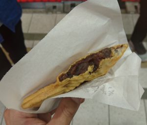 たい焼きの中身　大きくて厚みがあまりないのが特徴